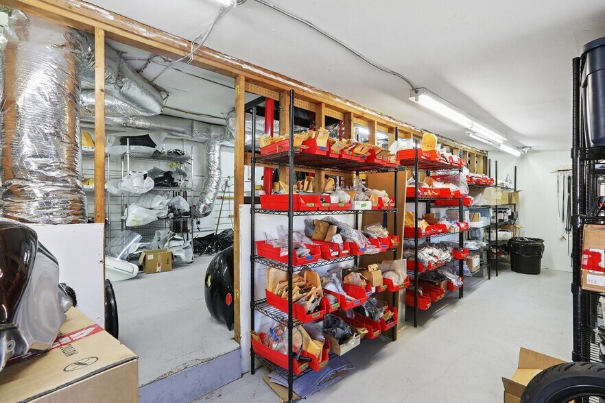 More Photos Of 44 Grassy Plain St, Bethel Storefront For Sale