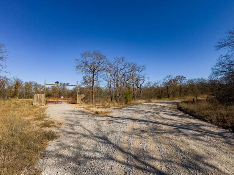 More Photos Of 1295 Fresno rd, Wilson Land For Sale