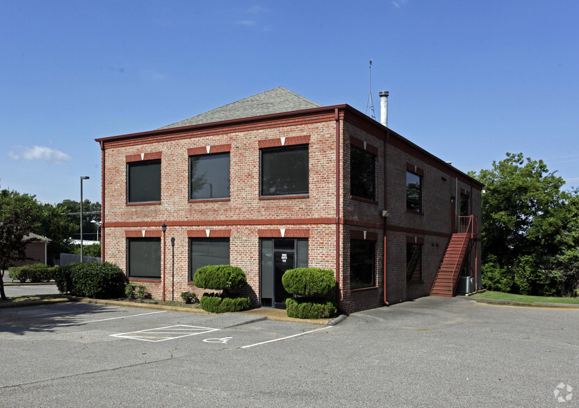 Primary Photo Of 3525 Ridge Meadow Pky, Memphis Office For Lease