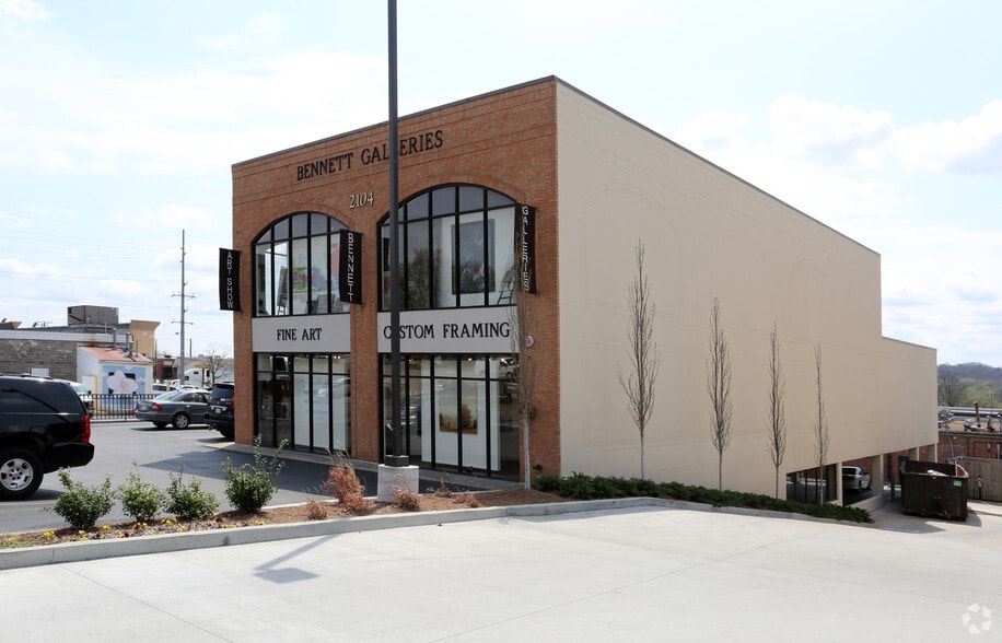 More Photos Of 2104 Crestmoor Rd, Nashville Freestanding For Lease