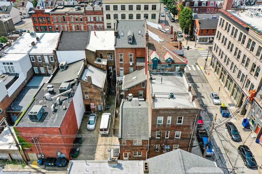 More Photos Of 1703 E Carson St, Pittsburgh General Retail For Sale