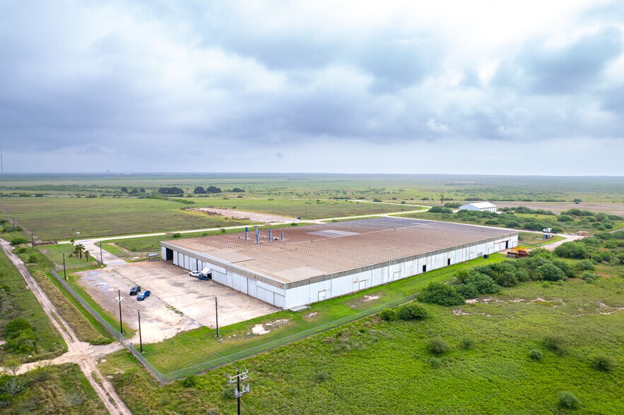 More Photos Of 42134 FM 510, Los Fresnos Manufacturing For Sale