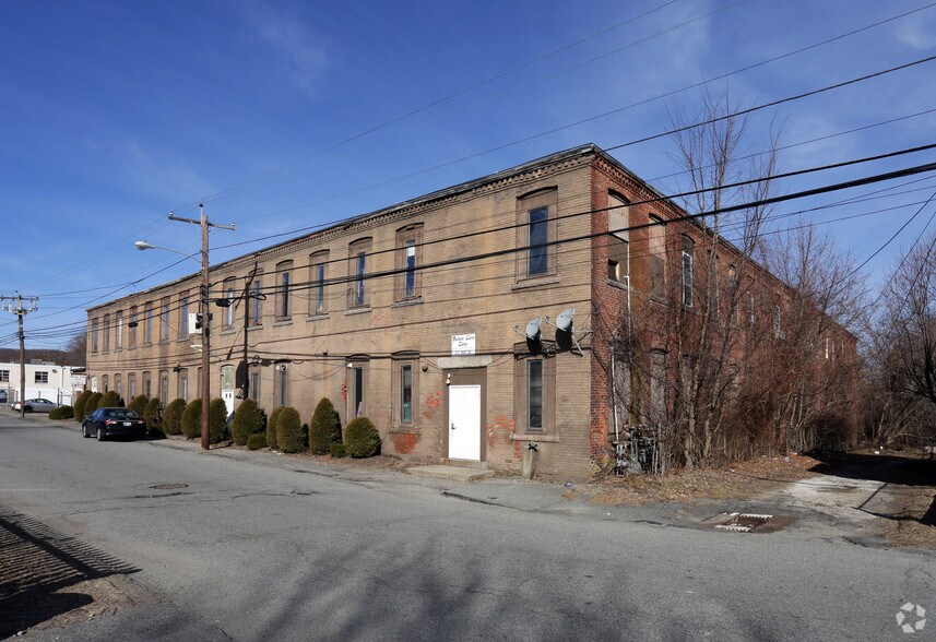 More Photos Of 27 Mill St, Johnston Manufacturing For Sale