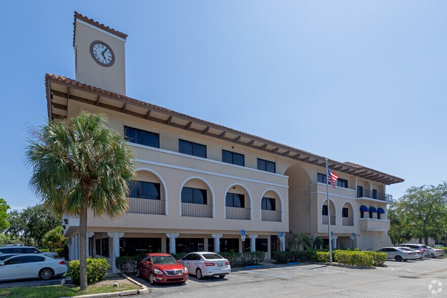 More Photos Of 2300 W Sample Rd, Pompano Beach Medical For Lease