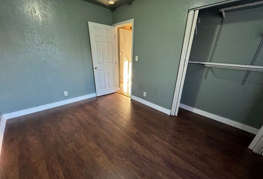 More Photos Of 8837 Tilden Ave, Panorama City Multifamily For Sale