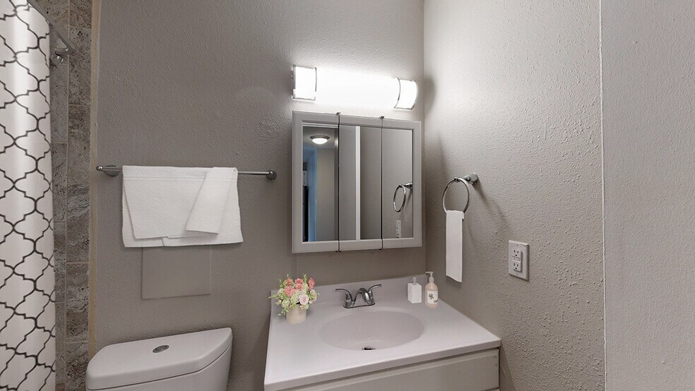 More Photos Of 1852 S Wadsworth Blvd, Lakewood Apartments For Sale
