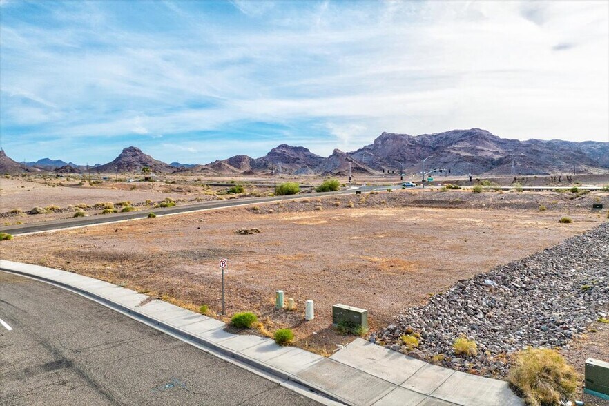 More Photos Of 6565 Showplace Ave, Lake Havasu City Land For Sale