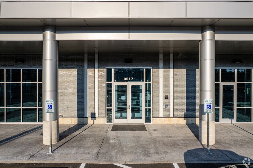 More Photos Of 3517 NW Camas Meadows Dr, Camas Office For Lease