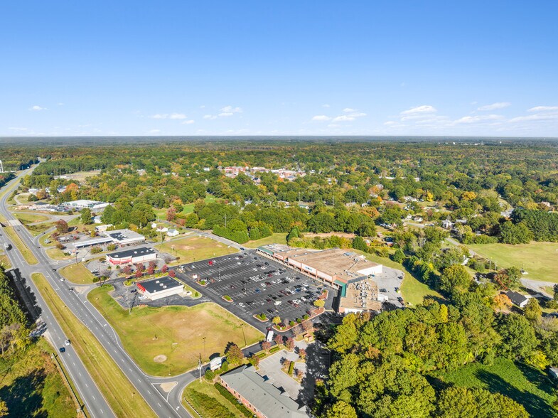 More Photos Of 3422 US 1 Hwy, Franklinton Unknown For Lease