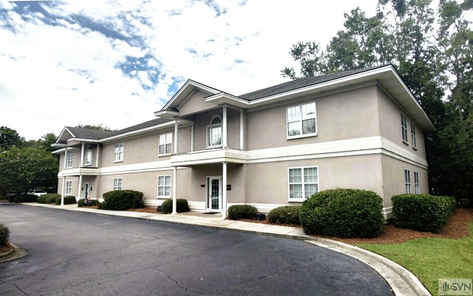 More Photos Of 37 W Fairmont Ave, Savannah Office For Lease