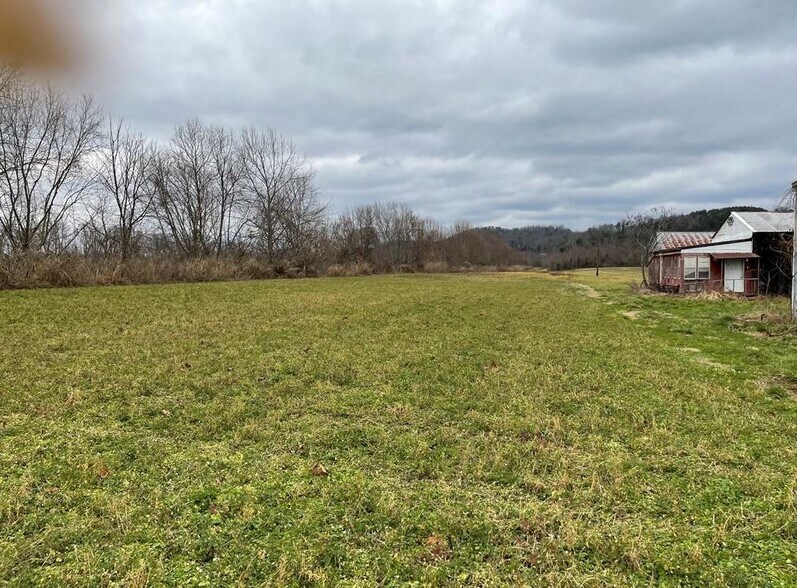 More Photos Of 5700 Charleston Rd, Leon Land For Sale