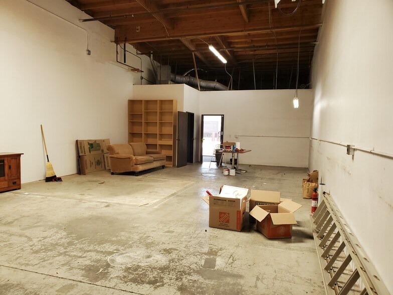 More Photos Of 3251 Corte Malpaso, Camarillo Manufacturing For Sale