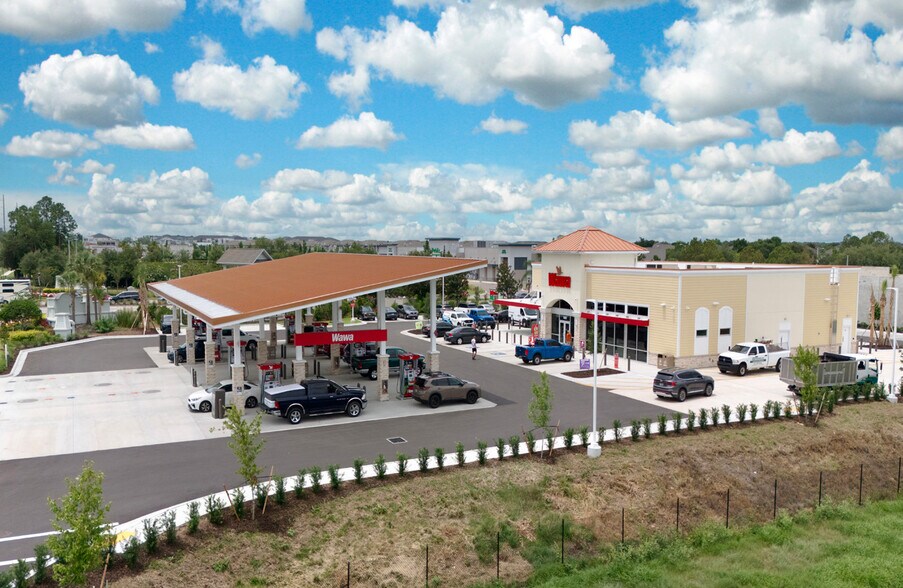 More Photos Of 14251 US Highway 301, Sun City Center Convenience Store For Sale