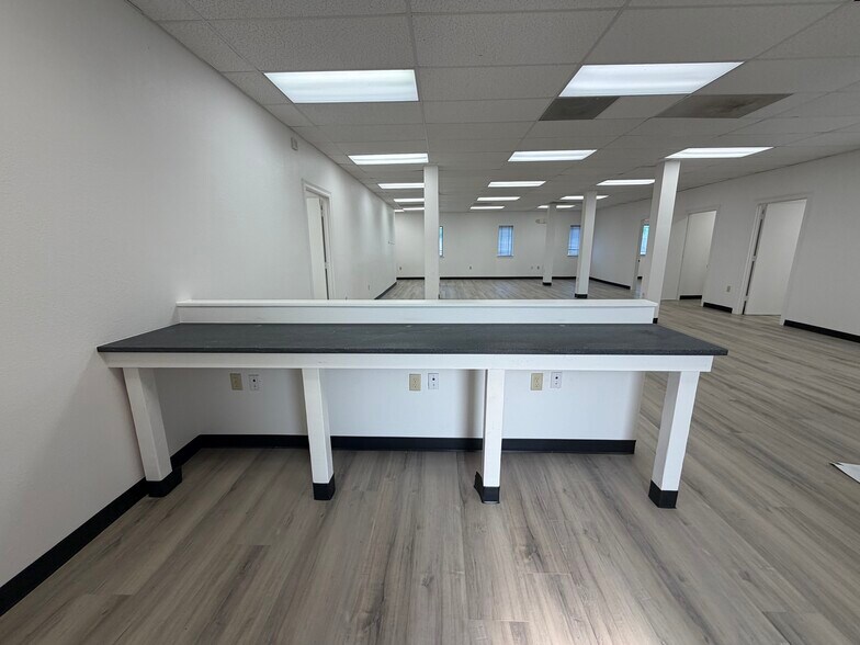 Primary Photo Of 4006 Wellington St, Greenville Office For Lease