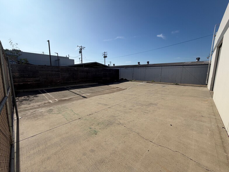 More Photos Of 3517 W Commonwealth Ave, Fullerton Unknown For Lease