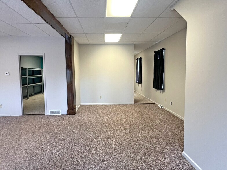 More Photos Of 2931 Maple St, Erie Multifamily For Sale