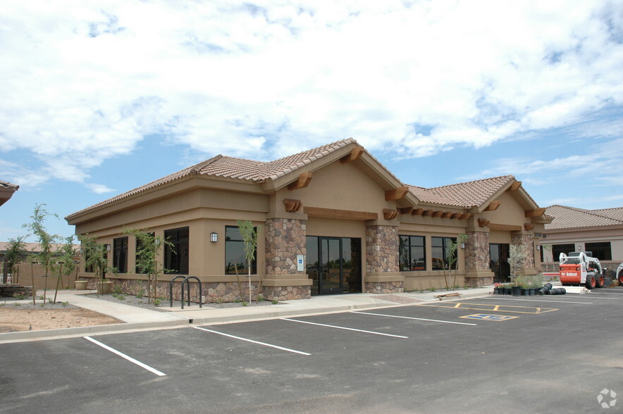 Primary Photo Of 3200 S Gilbert Rd, Chandler Medical For Lease