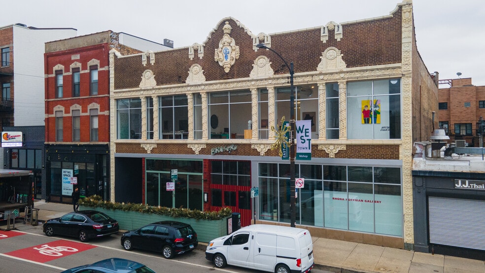 Primary Photo Of 1711 W Chicago Ave, Chicago Restaurant For Lease
