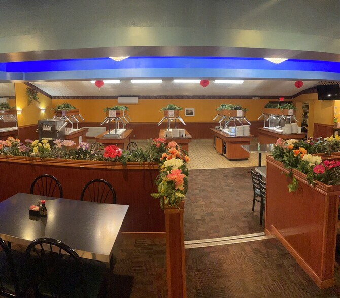 More Photos Of 1004 Division St, Waite Park Restaurant For Sale