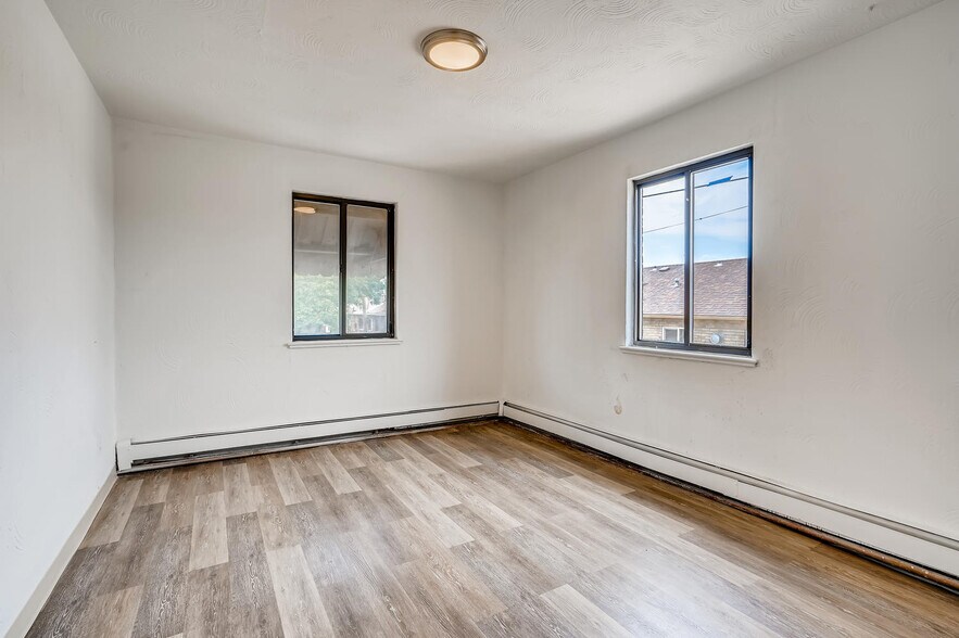 More Photos Of 1457 Kenton St, Aurora Apartments For Sale