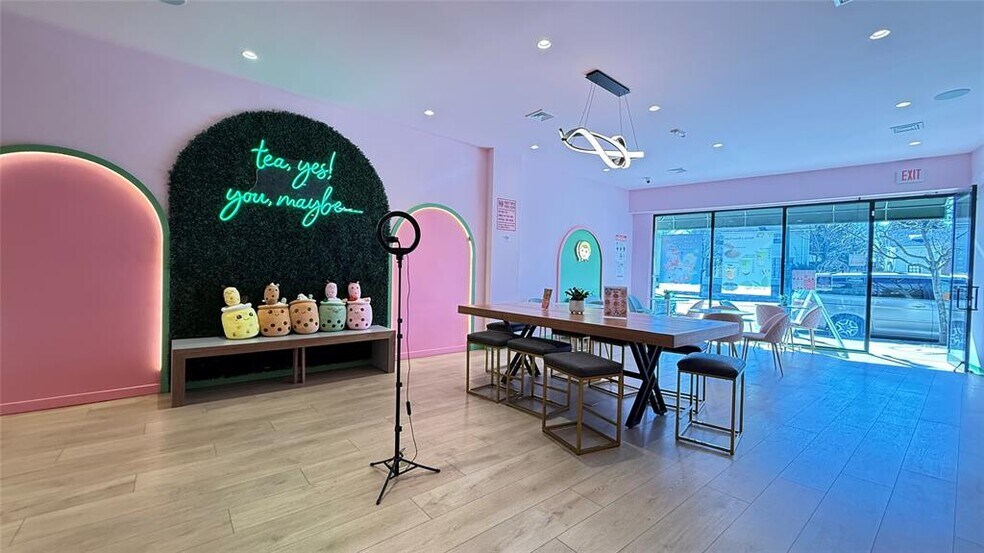 More Photos Of 74A Hillside Ave, Williston Park Storefront For Sale