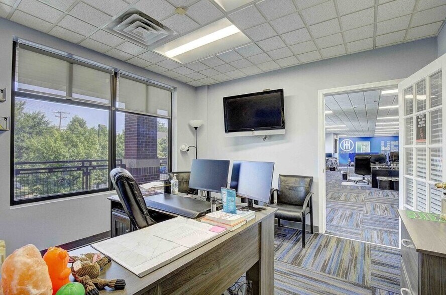 More Photos Of 65 Old Solomons Island Rd, Annapolis Office For Lease