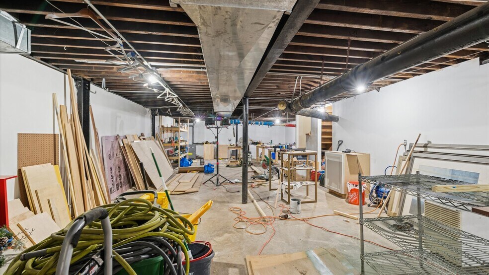 More Photos Of 3839-3843 N Western Ave, Chicago Multifamily For Sale