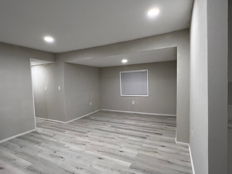 More Photos Of 4908 Durant Rd, Dover Manufactured Housing Mobile Home Park For Sale