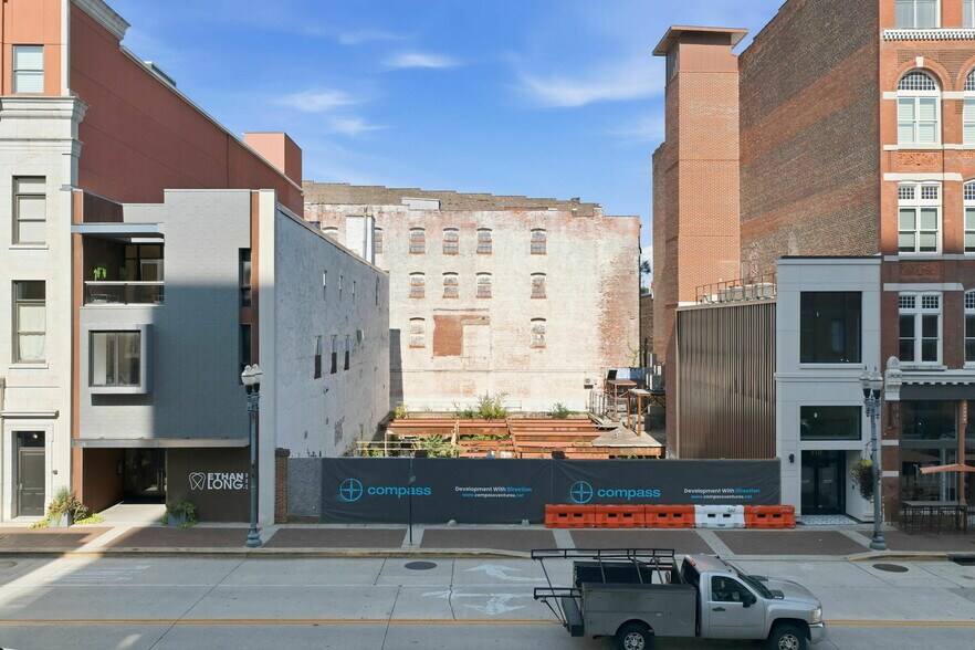 More Photos Of 308 S Gay St, Knoxville Land For Sale