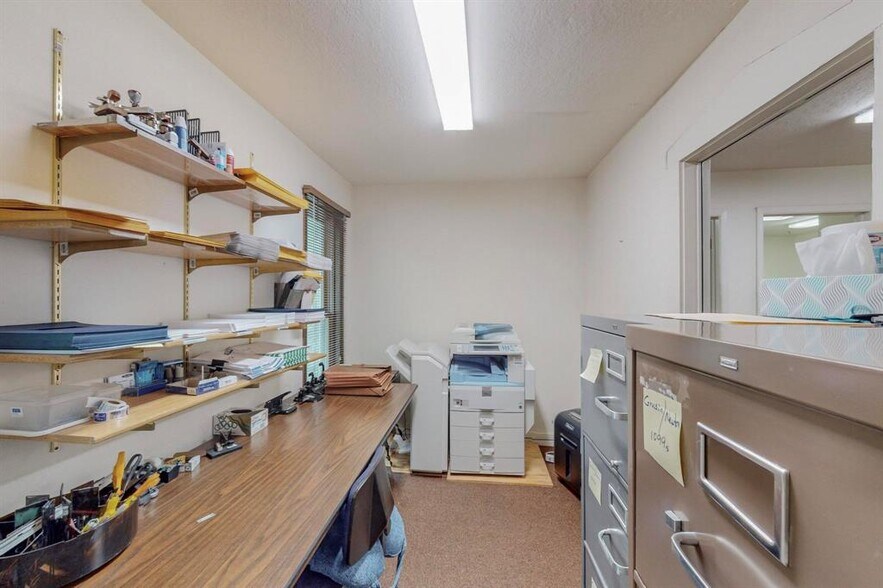 More Photos Of 1482 S Saint Francis Dr, Santa Fe Office For Sale