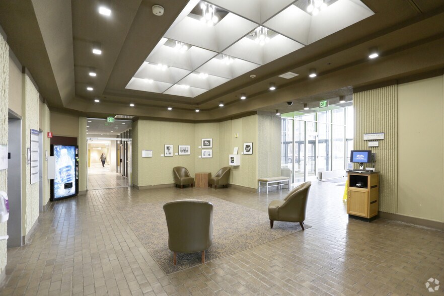 More Photos Of 100 E Michigan Ave, Jackson Medical For Sale