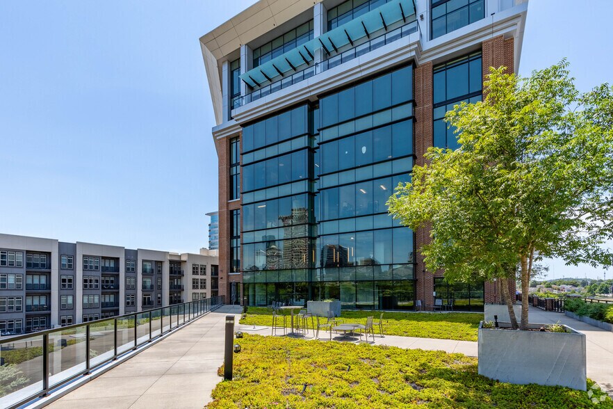 More Photos Of 500 11th Ave N, Nashville Office Residential For Lease
