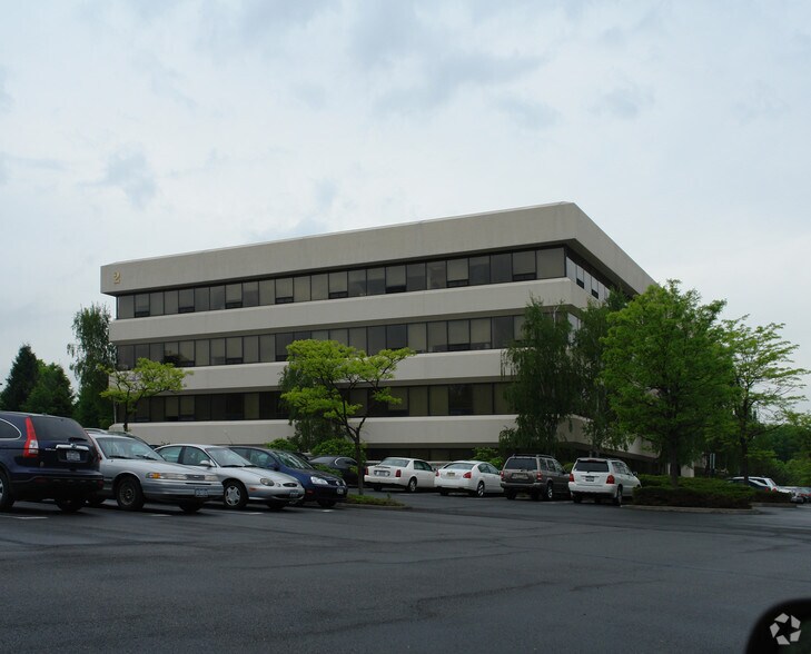More Photos Of 2 Crosfield Ave, West Nyack Office For Lease