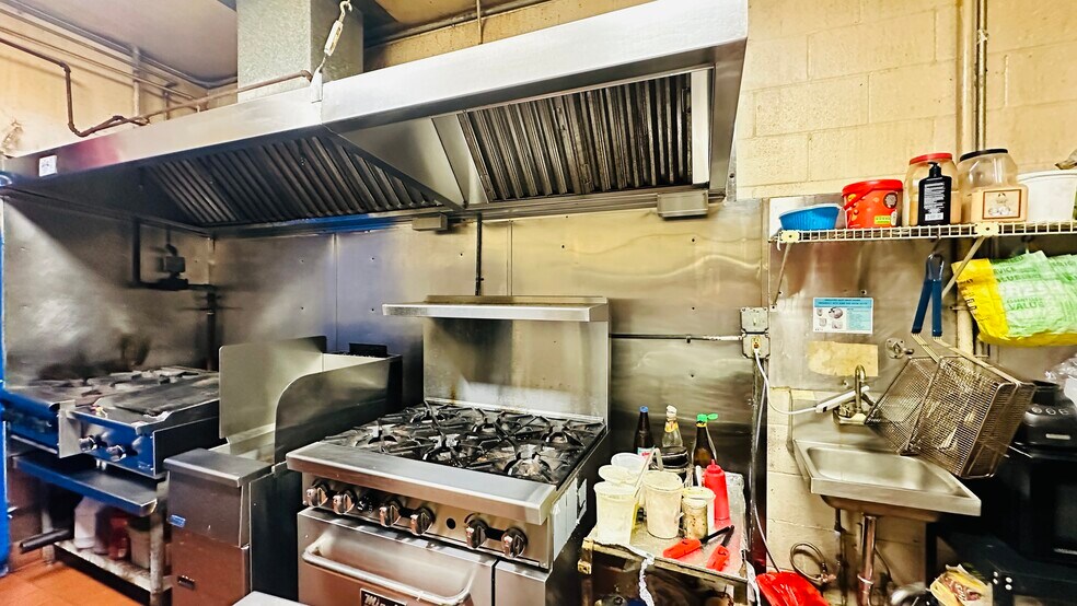 More Photos Of 6057 Mission St, Daly City Restaurant For Sale