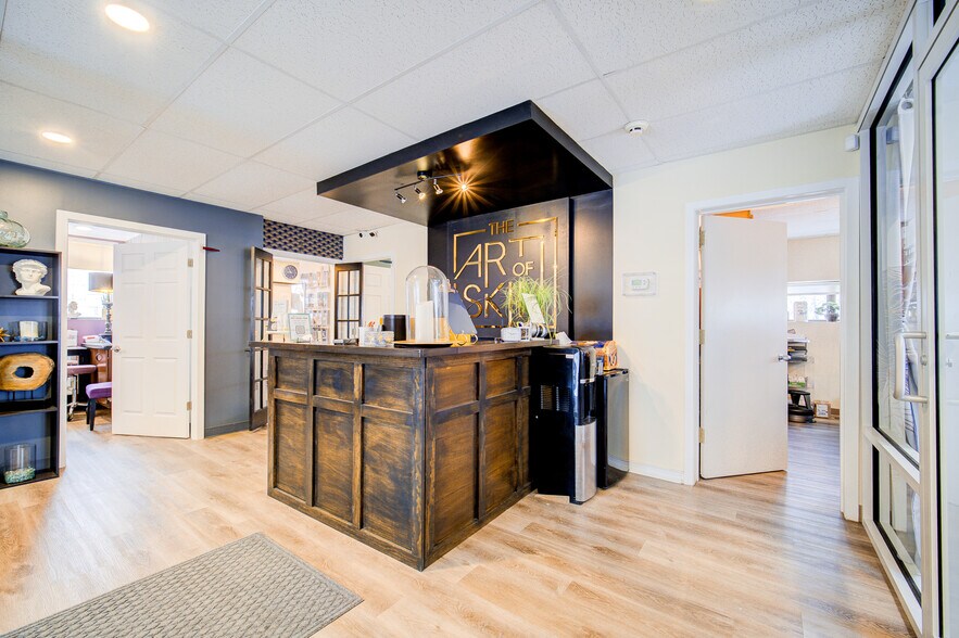 More Photos Of 56 Main St, Poughkeepsie Medical For Lease