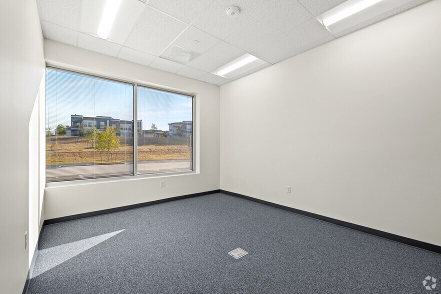 More Photos Of 5305 N Mays St, Georgetown Unknown For Lease