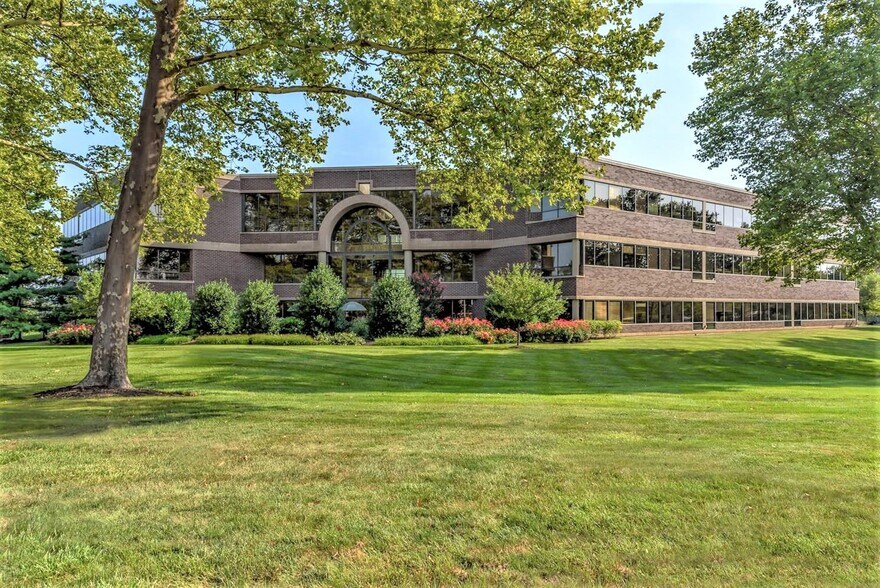 More Photos Of 7 Great Valley Pky, Malvern Office For Lease