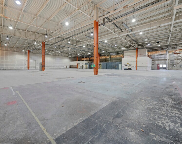More Photos Of 1175 Railroad Ave, Vallejo Warehouse For Lease