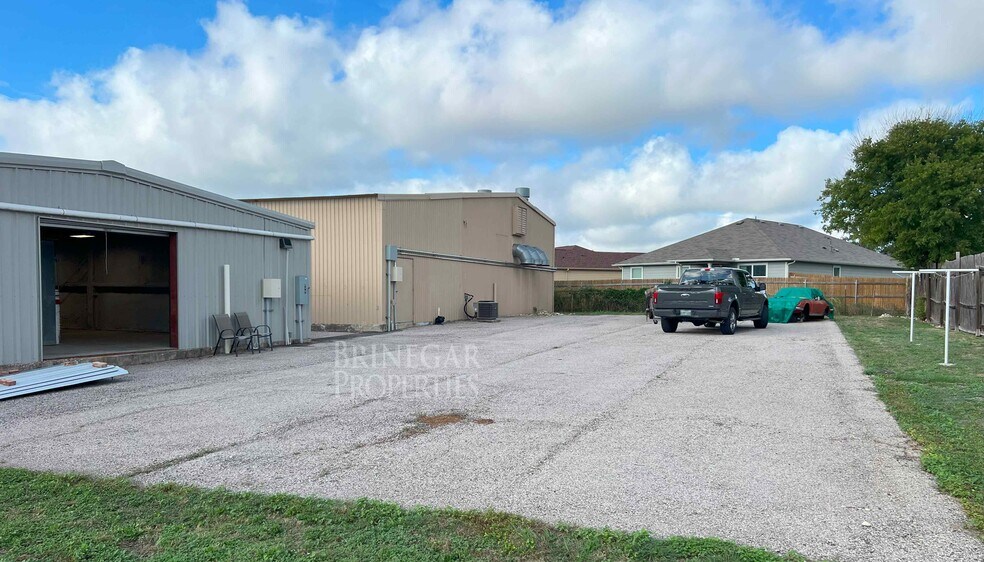 More Photos Of 630 W FM 243, Bertram Industrial For Sale