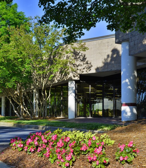 More Photos Of 2161 Newmarket Pky SE, Marietta Office For Lease