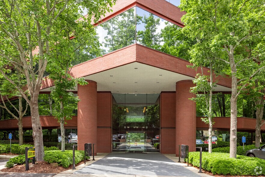 More Photos Of 3295 River Exchange Dr, Peachtree Corners Office For Lease
