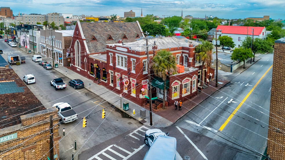 Primary Photo Of 32 N Market St, Charleston Storefront For Sale