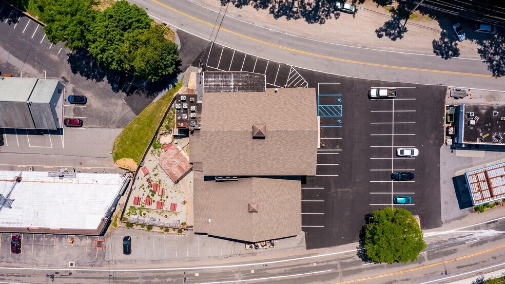 More Photos Of 988 Route 22, Brewster Village General Retail For Lease