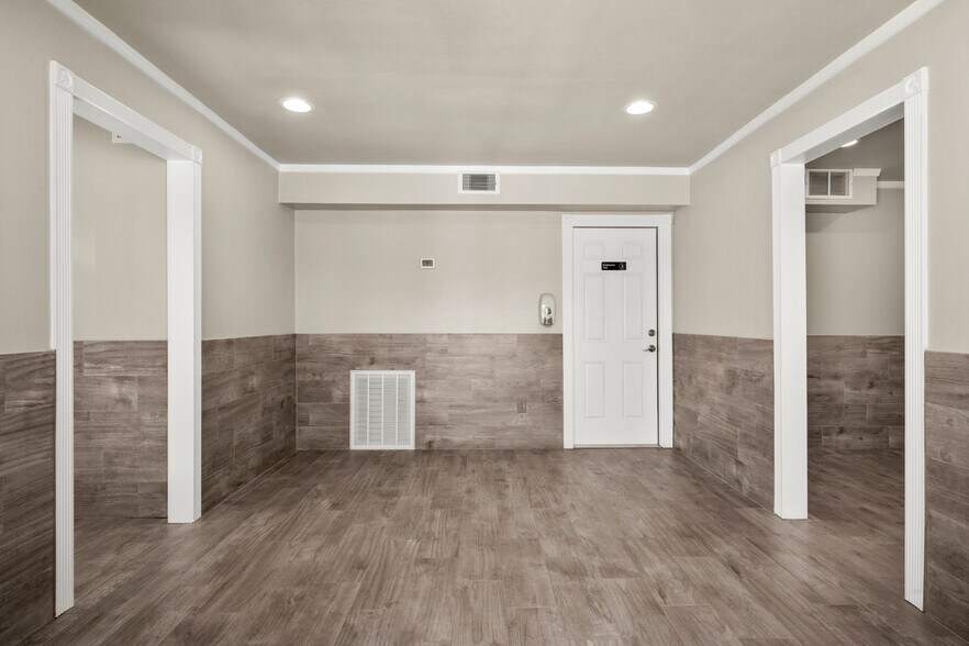 More Photos Of 407 S Home St, Corrigan Auto Dealership For Lease