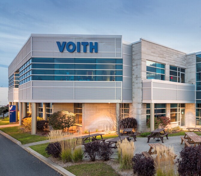 More Photos Of 9955 Rue De Châteauneuf, Brossard Office For Lease
