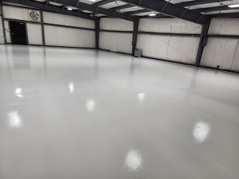 More Photos Of 500 Trolley Blvd, Rochester Manufacturing For Sale