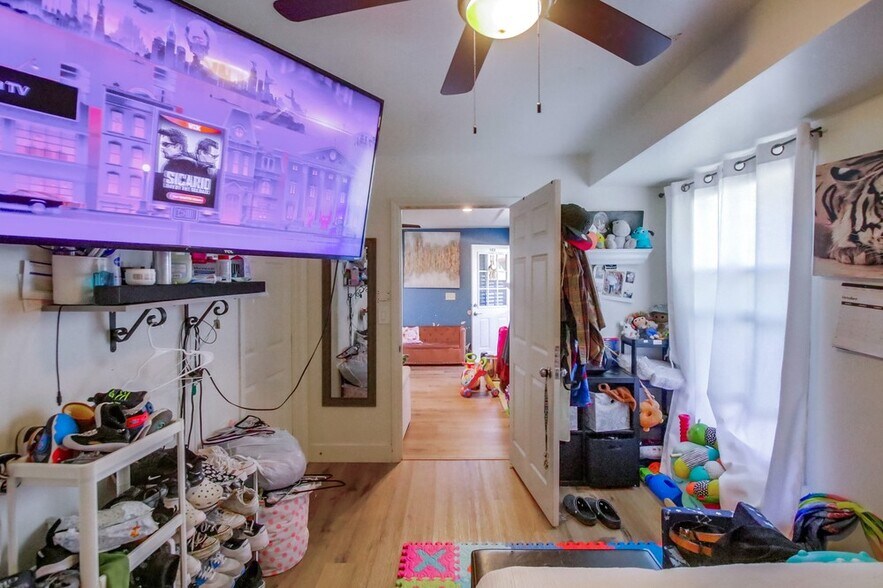 More Photos Of 215 Willie James Jones Ave, San Diego Apartments For Sale