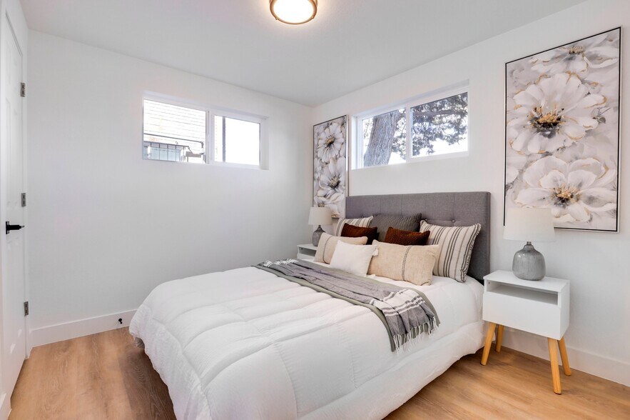 More Photos Of 5551 S Delaware St, Littleton Apartments For Sale