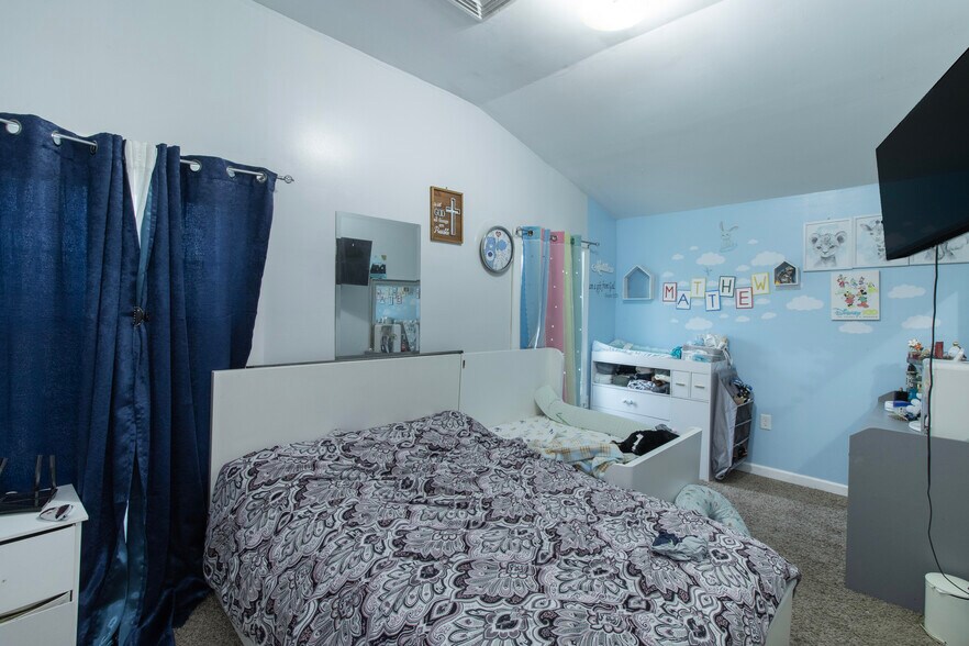 More Photos Of 296 E Main St, Clinton Multifamily For Sale