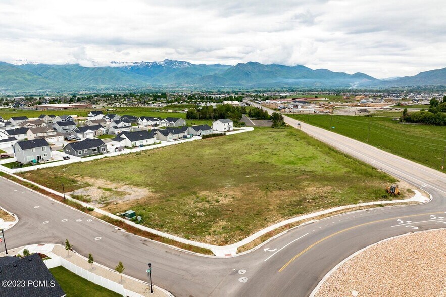 Primary Photo Of 922 E 40 Hwy, Heber Land For Sale